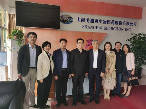 中国药科大学党委书记金能明与BJL平台首席执行官陈春麟博士